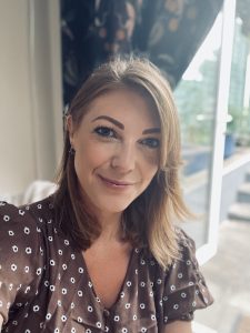 The Courage to Be Curious What Sarah Davies Teaches Us About Leading with Humanity